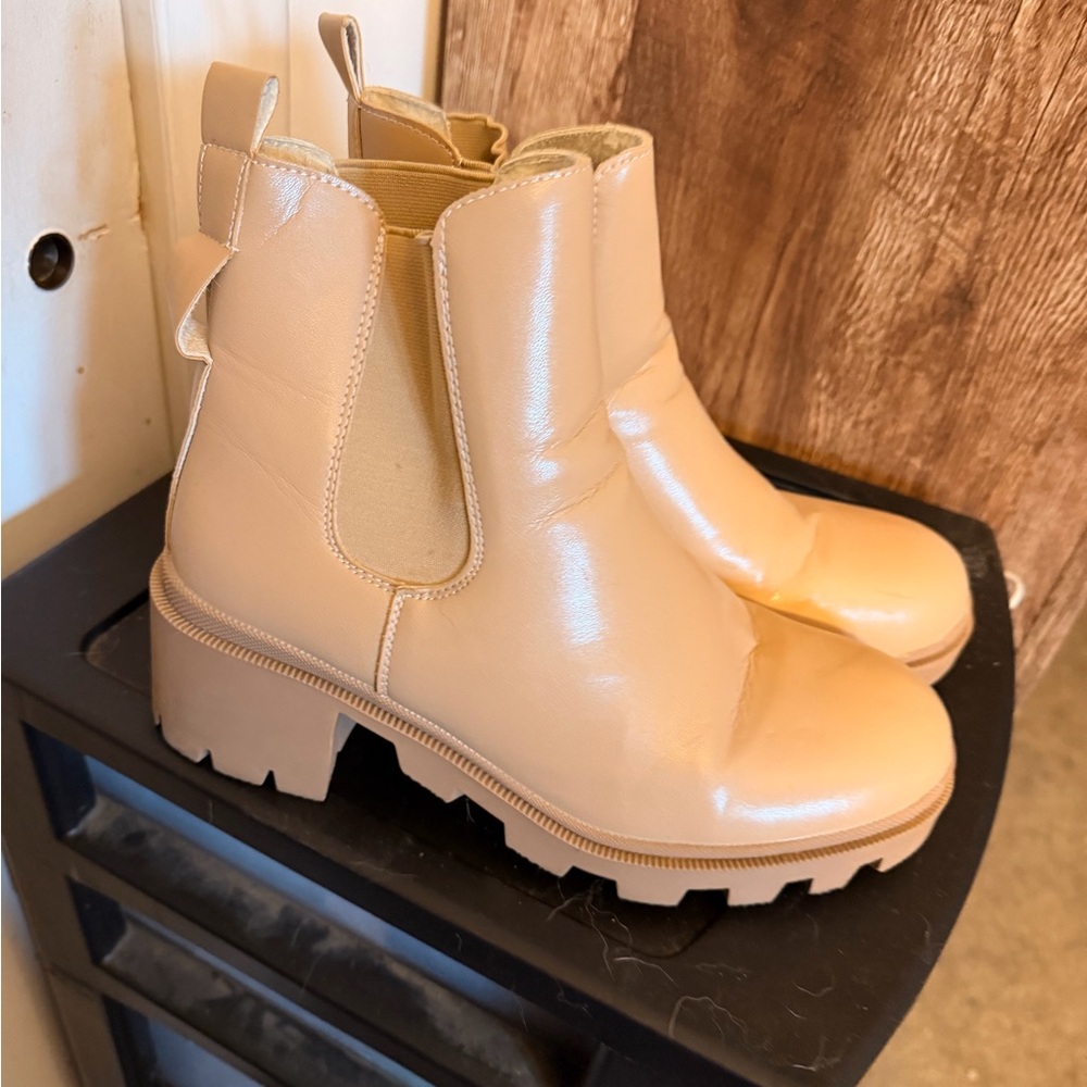 Beige Boots for Women